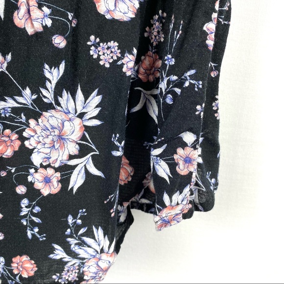 Torrid Black Floral & Lace Babydoll Button Down Tunic Top EUC - Picture 12 of 14